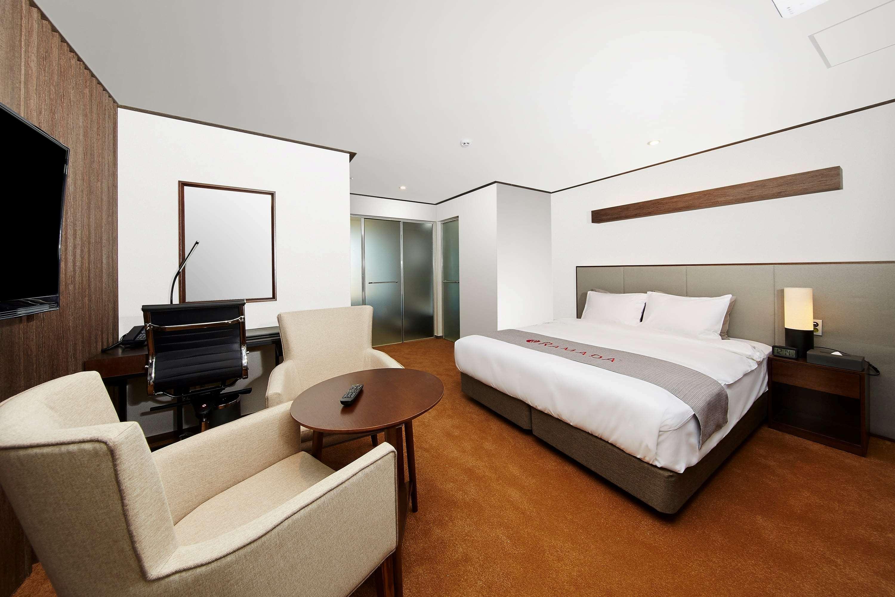Ramada Hotel & Suite By Wyndham Gangwon Pyeongchang Extérieur photo