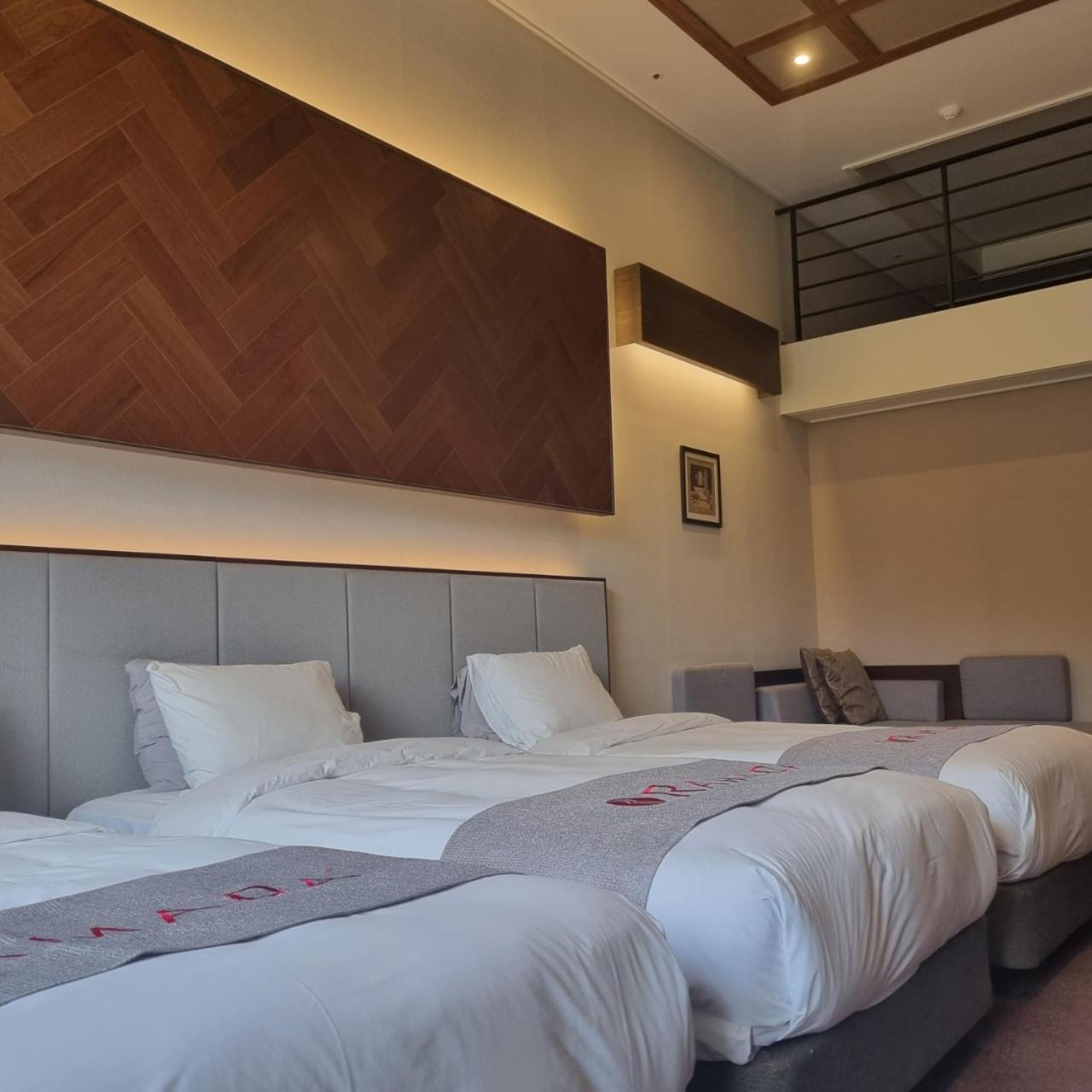 Ramada Hotel & Suite By Wyndham Gangwon Pyeongchang Chambre photo