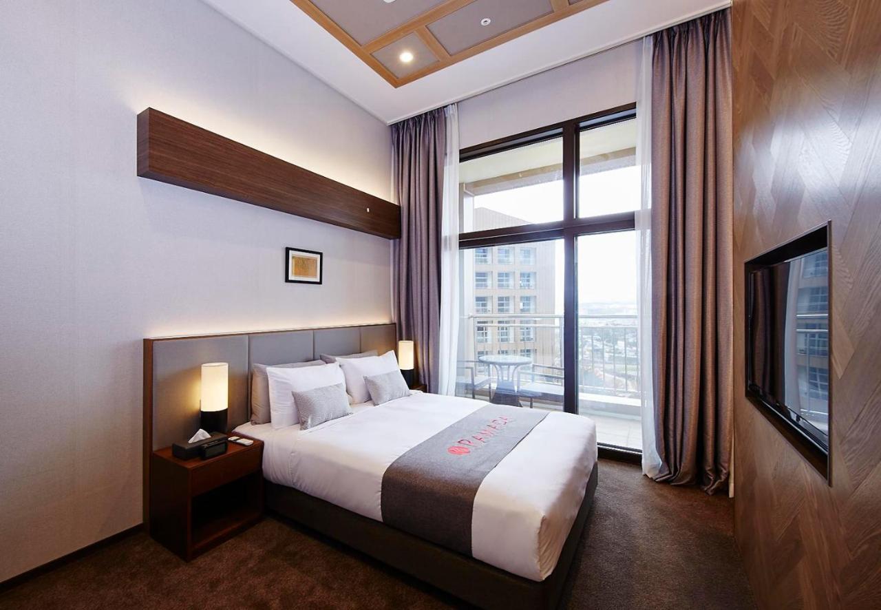 Ramada Hotel & Suite By Wyndham Gangwon Pyeongchang Extérieur photo